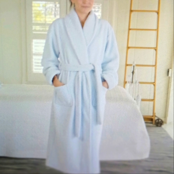 Cozy Spa Robe - Picture 2 of 2